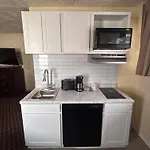 Presque Isle Motel