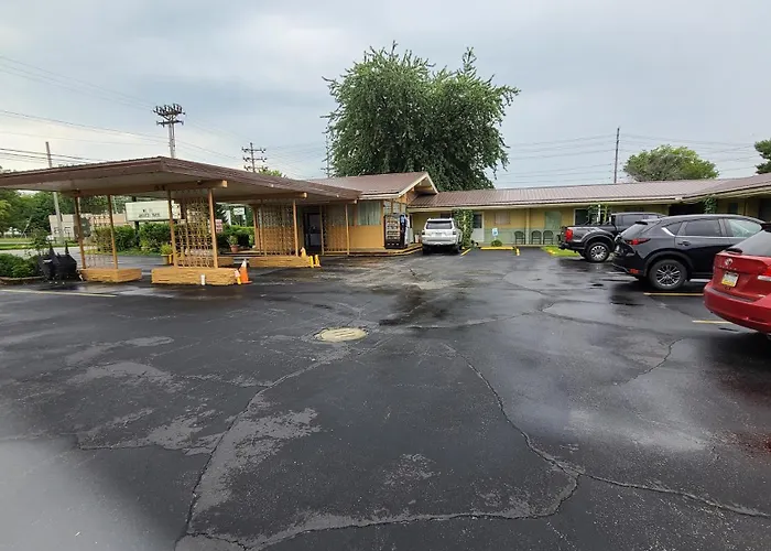 Presque Isle Motel