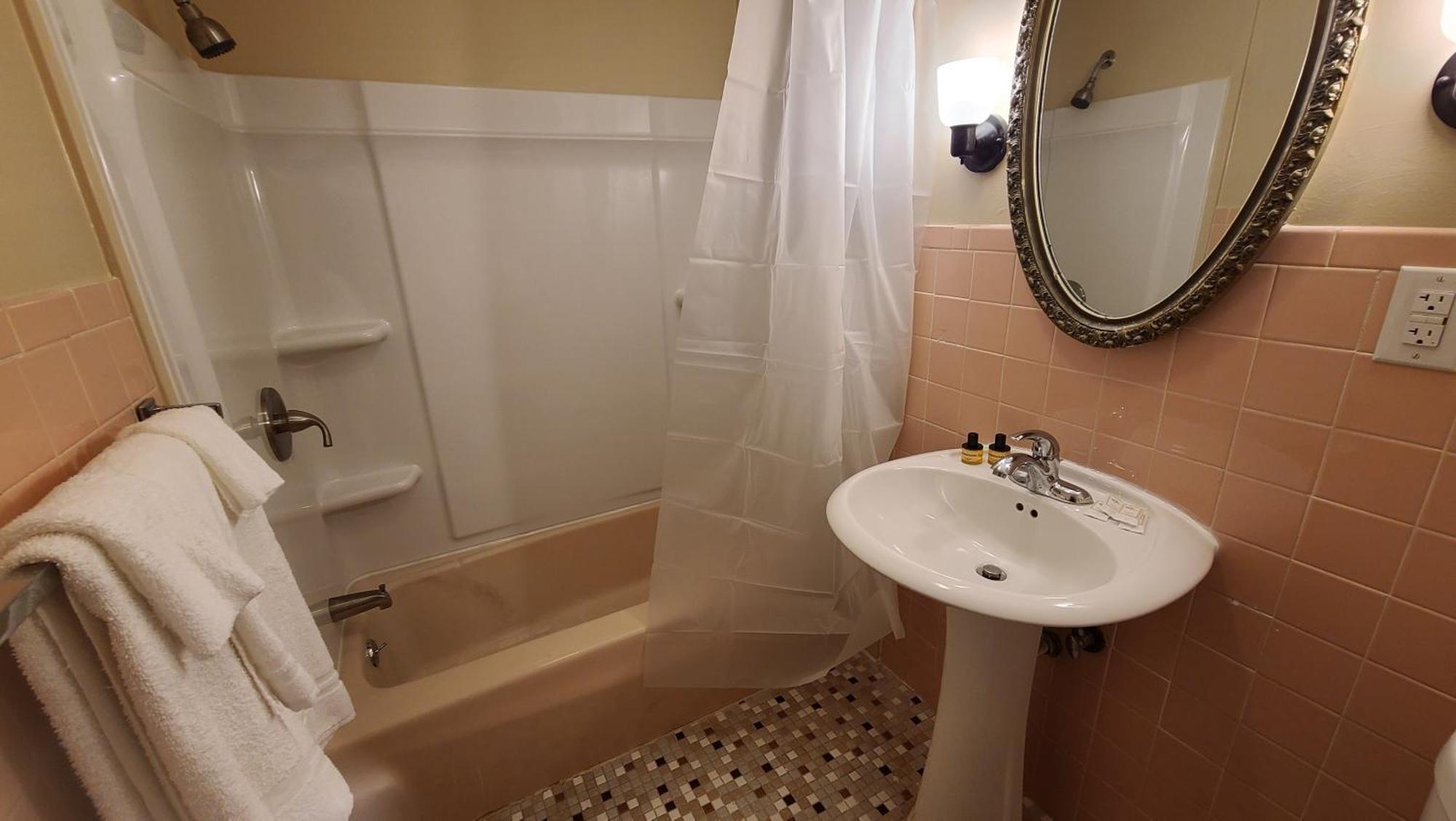 Hotel Presque Isle Erie